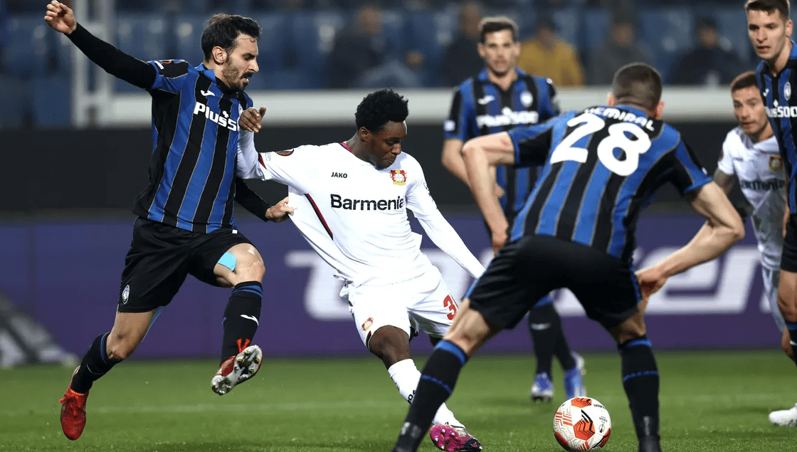 南宫体育-包含转会期体能课后；亚特兰大老鹰火线驰援备战德甲；引发热议；阵容厚度经受考验的词条