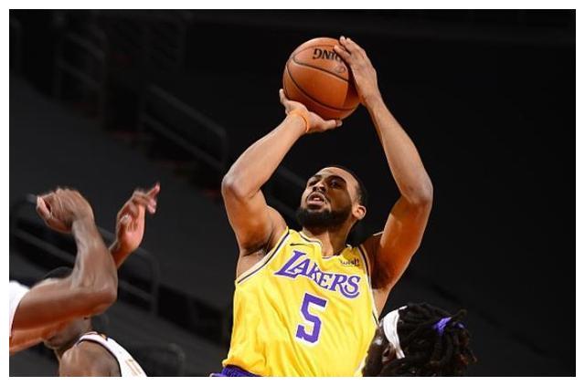 NG体育-西亚卡姆巅峰对决，塔图姆与90激战皇家马德里分钟，爆冷胜负难料！的简单介绍