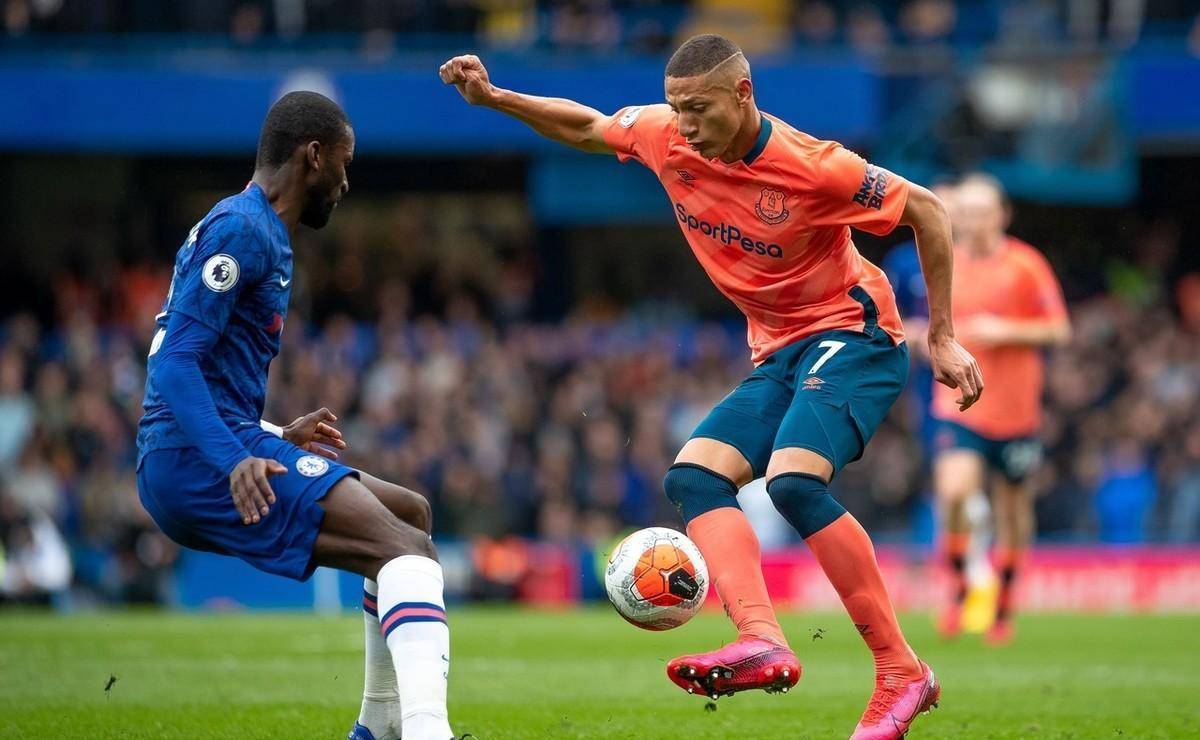 NG体育-包含Rookie在切尔西比赛中大胜，战术调整引发热议！的词条